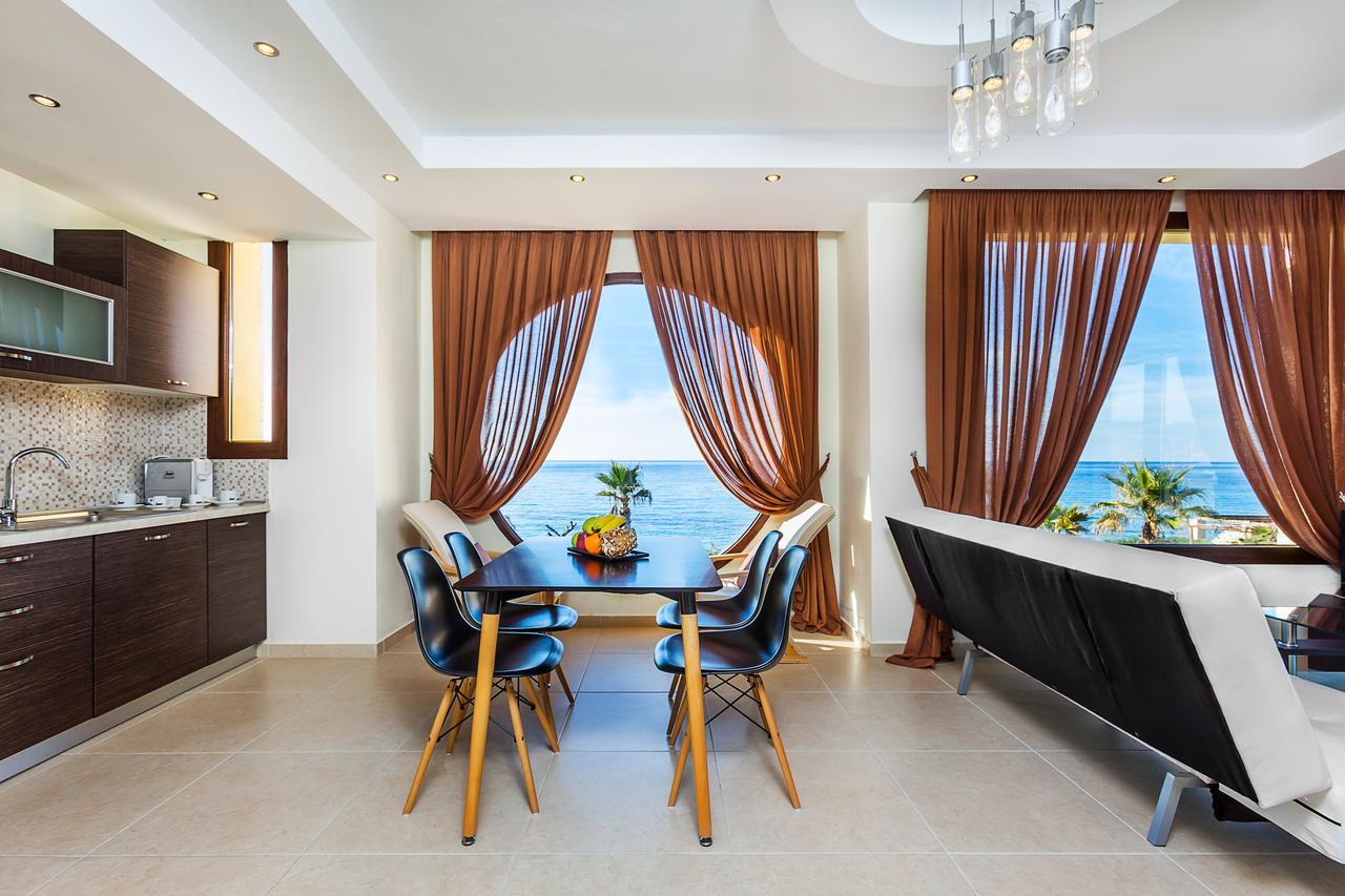Belohorizonte Fine Accommodation Fourka Exterior photo